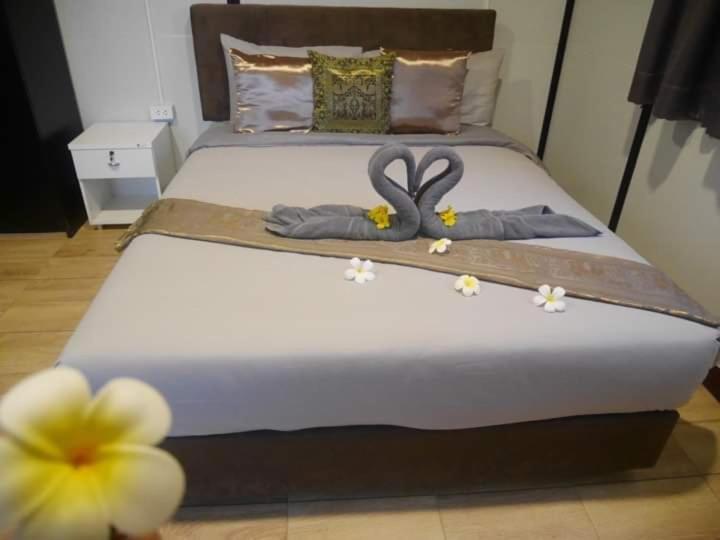 Kora-Great Airport Phuket Villa Nai Yang Beach Exteriör bild